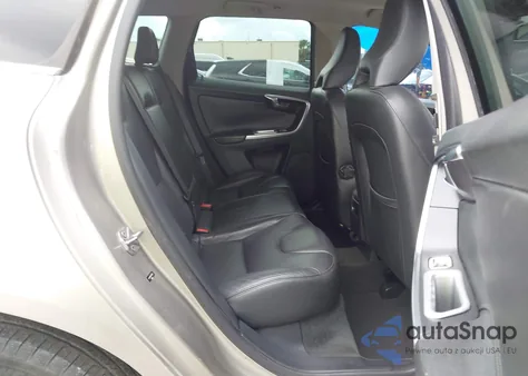 2015 Volvo Xc60 T5 Premier from USA, damaged, VIN YV440MDB5F2595264